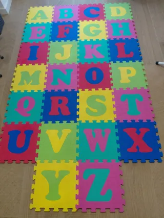 Puzzle Suelo Abecedario Infantil