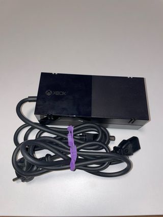 Xbox One 500GB + 11 Juegos + Mandos