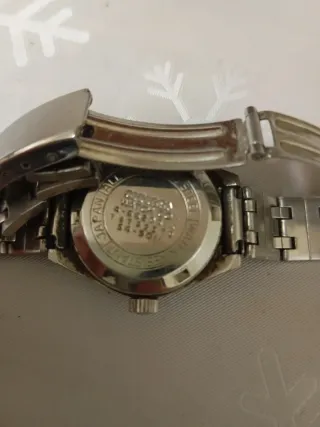 Reloj Citizen Automático Dorado y Plateado