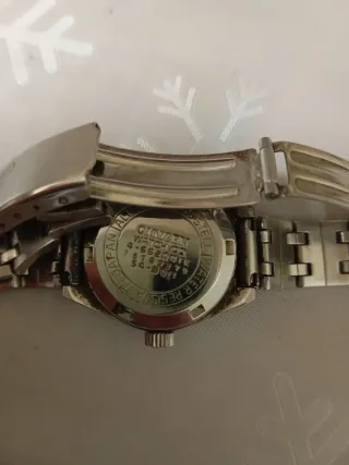 Reloj Citizen Automático Dorado y Plateado