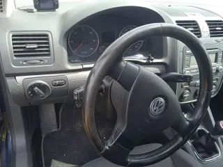 Volkswagen Golf 2006