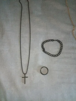 Conjunto Collar Cruz y Anillo hombre