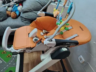 Trona bebe Peg Perego Siesta Follow Me + Kit Tatam