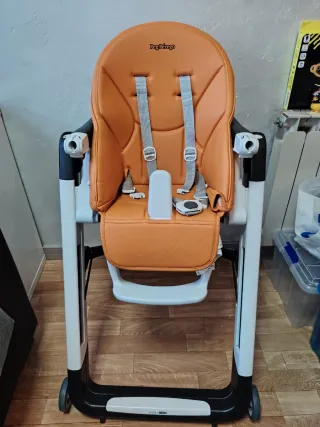 Trona bebe Peg Perego Siesta Follow Me + Kit Tatam