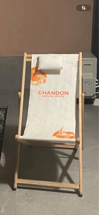 Sdraio Moët & Chandon