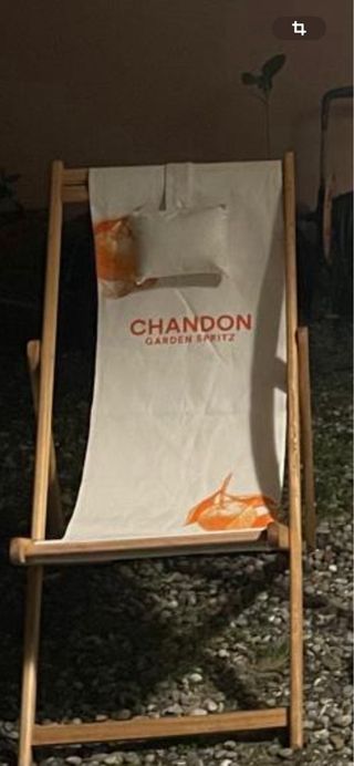Sdraio Moët & Chandon