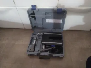 Sierra de calar Dremel con maletín