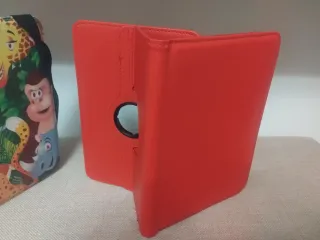 Pareja Fundas Tablet Dibujos y Roja