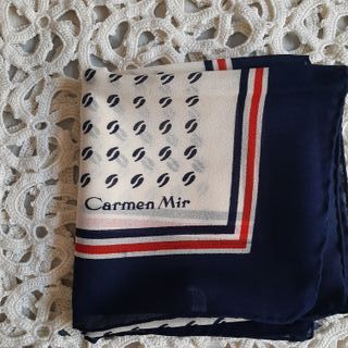 Pañuelo Carmen Mir Beige y Azul
