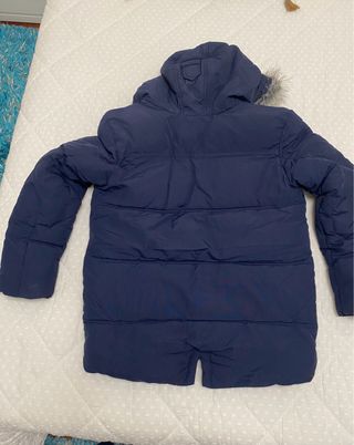 Chaqueta azul marino con capucha de pelo 13-14