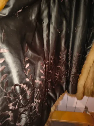 Abrigo de zorro rojo