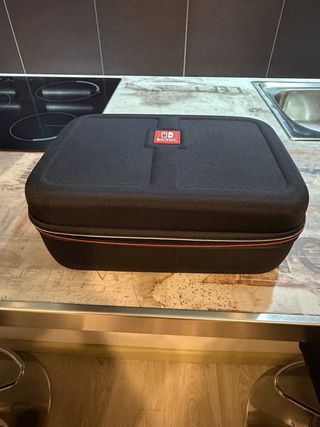 Nintendo Switch OLED + accesorios originales