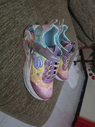 Bambas Skechers niña luces unicornio