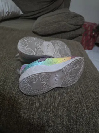 Bambas Skechers niña luces unicornio