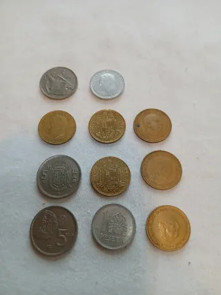 Lote Monedas 1 y 5 Pesetas Varios Modelos