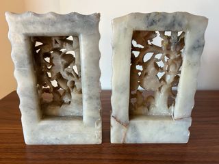 Par Cerra Livros Pedra Esculpida Mão