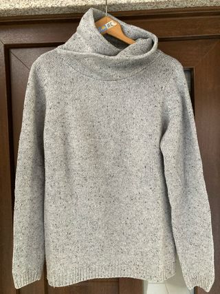 Jersey gris cuello alto talla M