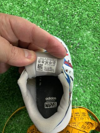 Zapatillas Adidas Spiderman Bebé