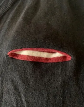 Jersey Guess Cuello Pico Talla XL