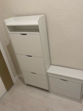 Zapatero y banco estrecho conjunto