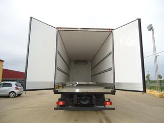 Volvo FM-460-CAMIONES FRIGORIFICOS