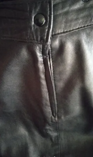 Falda de piel Napa natural negra