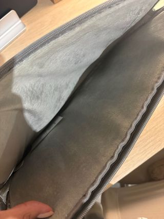 Mochila gris + funda de laptop