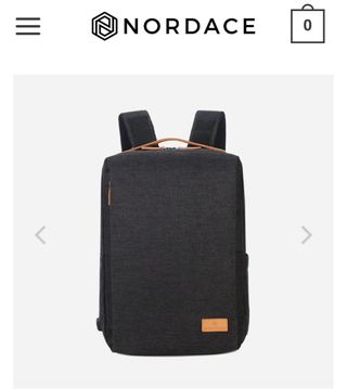 Mochila gris + funda de laptop