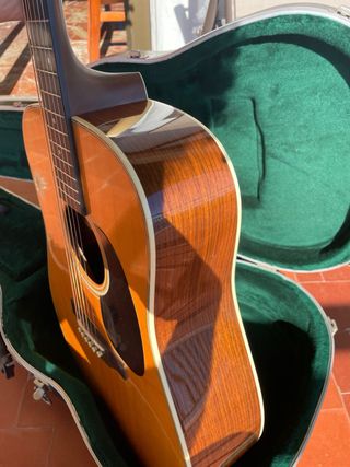 Guitarra Martin D-28