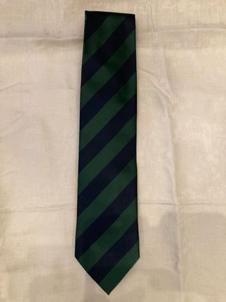 Lote de 5 corbatas de vestir.