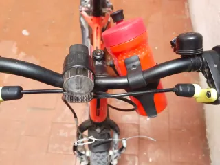 Bicicleta Btwin 900 Racing rojo aluminio 16 pulgad