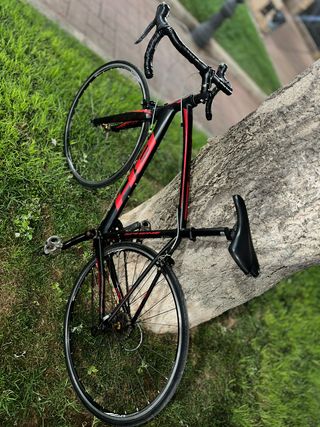 Bicicleta Carretera BH Sphene Negra/Roja