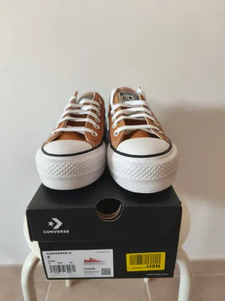 Zapatillas Converse mujer. Talla 36,5