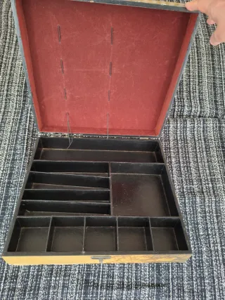 Caja decorativa oriental madera
