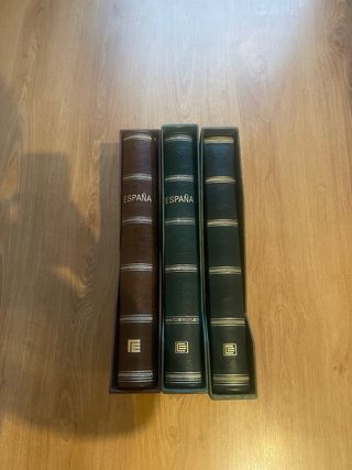 Álbum de sellos nuevo