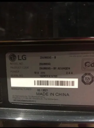 Monitor LG UltraWide 21:9 Full HD Nero