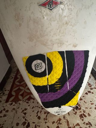 Tabla surf + traje neopreno
