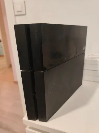 Consola PlayStation 4 Negra
