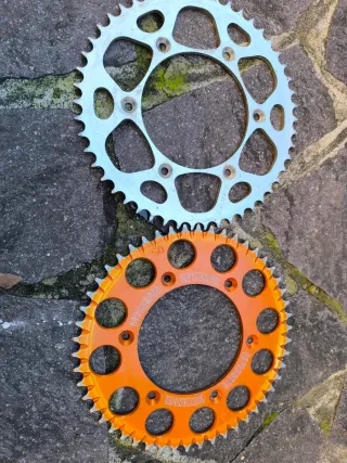 2 Corone 50 Denti KTM Gas Gas Husqvarna