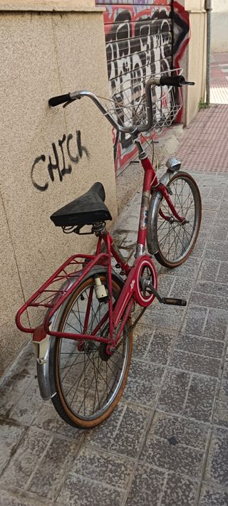 Bicicleta Clásica Roja