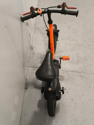 Bicicleta B'Twin 14 Niños + Ruedines