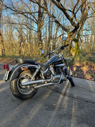 Suzuki Intruder 250cc