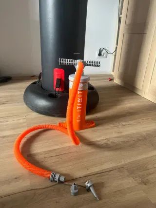 Saco de boxeo inflable negro