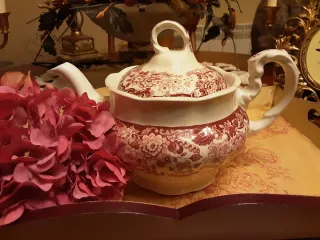 Tetera Cartuja de Sevilla Porcelana Roja