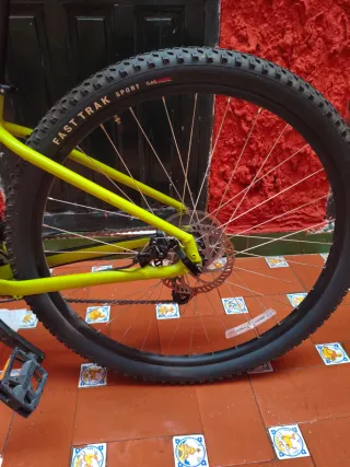 Specialized Rockhopper  27.5" Talla M