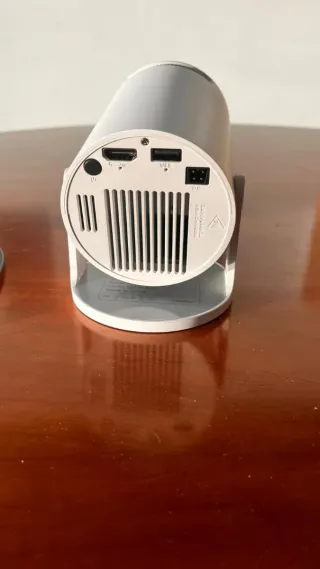 Proyector Magcubic Android 14 Full HD 1080p