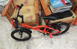 Bicicleta B'TWIN Robot 500 16 Naranja