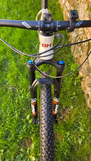 Bicicleta BH Ultimate 7.0 2026 Nueva sin estrenar!