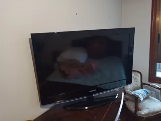 Televisión LCD Samsung 32
