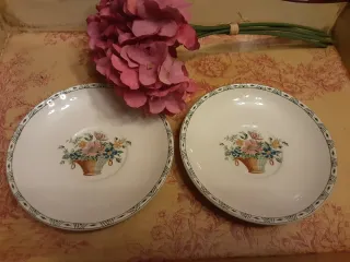 Set 2 Platos de té o pan Cartuja Sevilla Canasto